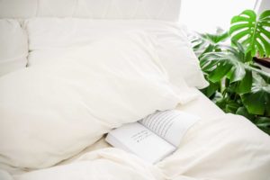 3 ways sleep influences your food choices + tips for restful sleep