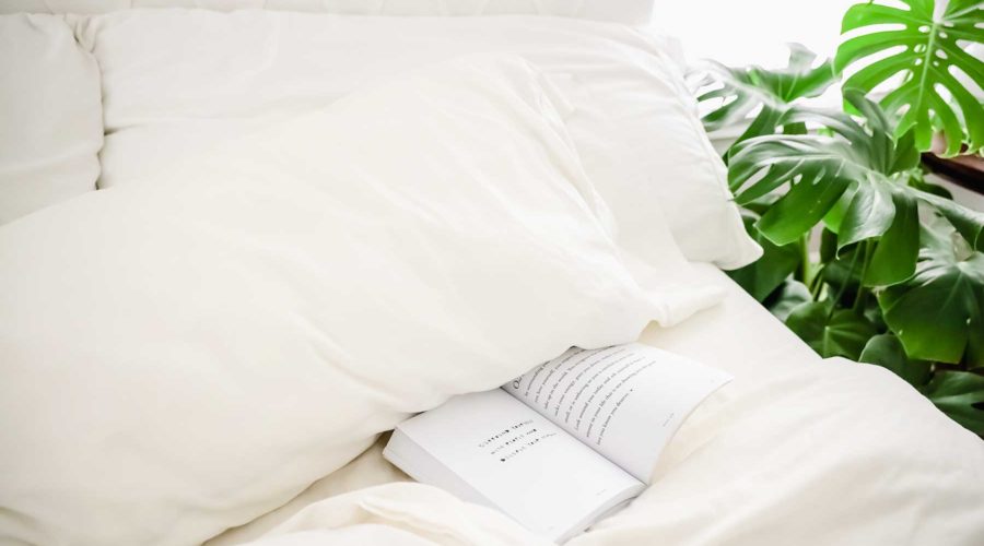 3 ways sleep influences your food choices + tips for restful sleep